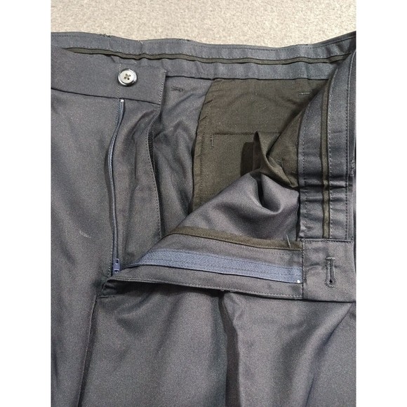 Izod Men's Navy Golf Pants Size 38x29 UPF-50 Sun Control Xtreme Function New - Picture 4 of 15